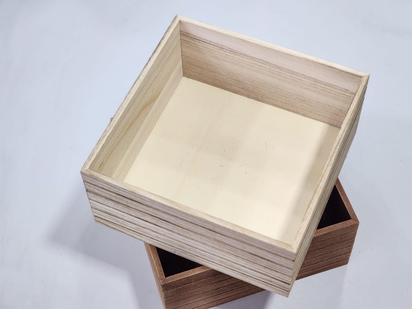 STORAGE BOX